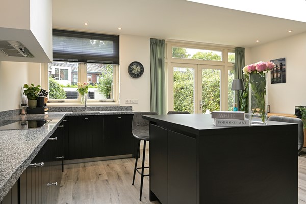 Medium property photo - Koningin Wilhelminalaan 80, 2264 BN Leidschendam